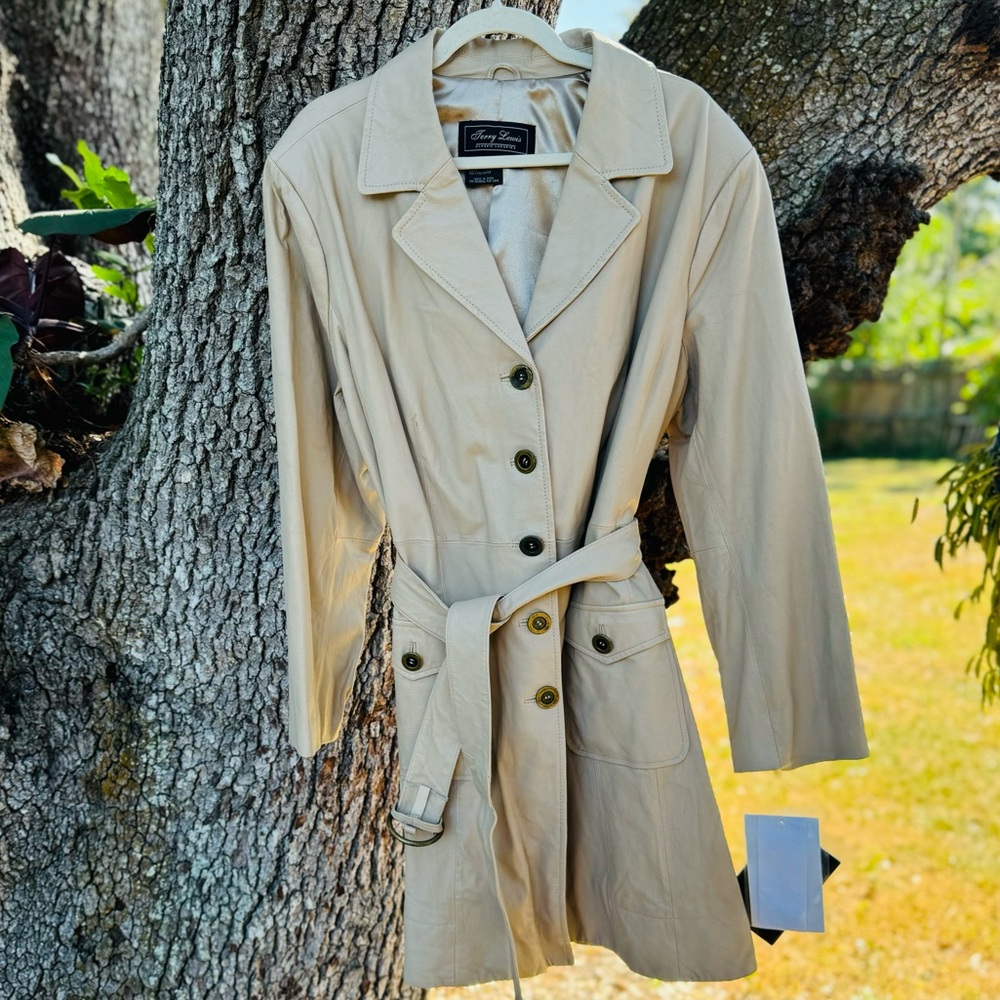 NWT Vintage 100% Leather 2X Terry Lewis Classic Luxuries-Cream Trench Coat.2X